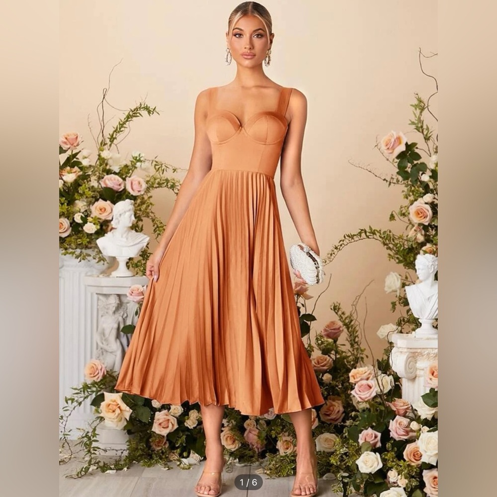 LIKE NEW! NEVER WORN. SHEIN Pleated Bustier Cami Bridesmaid Dress, Size: XL